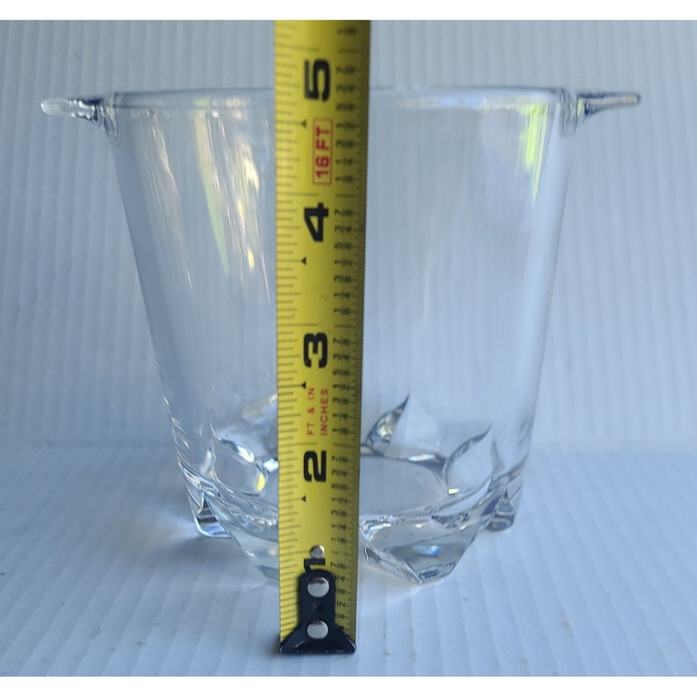 Vintage Made in Italy 1960's Clear Glass Ice Bucket Faceted Base Tab Handles - Picture 8 of 9